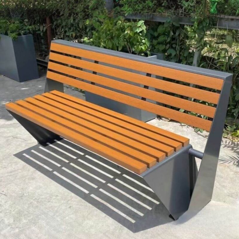 Moderne wasserfeste Gartenbank mit Legierungsrahmen, Auburn Sitzfläche und Rückenlehne, Holzfarbe, 59''L x24"B x 31.5"H