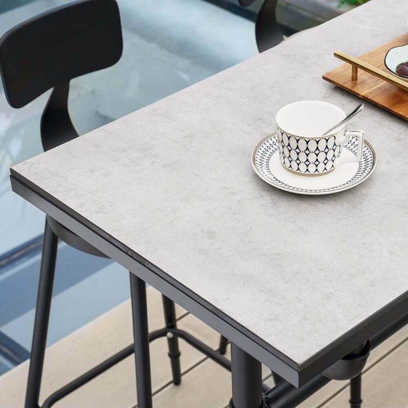 7-teiliges industrielles Metall Outdoor-Terrassen-Bar-Esszimmer-Set mit rechteckigem Tisch und Stühlen