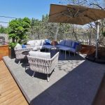 Outdoor-Sofagruppe mit Leinenstoffbezug, Cerulean-Kissen und Kreidetisch, 3-teiliges Set (1 Sessel & 1 Loveseat & 1 Couchtisch)