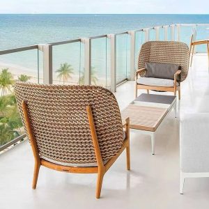 Modernes einfaches Sofa mit Eschenholz, Holzmaserung Rahmen, Sitzplätze 2, UV-beständig, mit Kissen, 1 Stück, 2-Sitzer Sofa