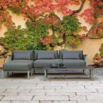 Zweisitzer-Sofa für 2 Personen mit grünem Rahmen und Stoffkissen, Loveseat
