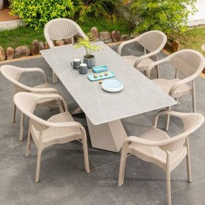 Holzmaserung Outdoor-Esstischgarnitur mit Polymer-Verbundsitz, feuerfest, 7-teiliges Set Tisch und Stühle, moderner Stil, Tisch & 6 Stühle, 71"L x 35"B x 28"H, Holz-Kunststoff-Verbund