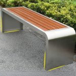 Modische Gartenbank Auburn mit Legierungsrahmen, 79"L x 16"B x 18"H, V-Form