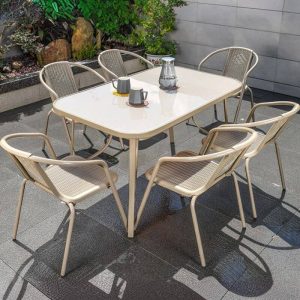 Feuerfestes Patio-Essset mit rechteckigem Tisch und Stühlen, 5-teilig, 51"L x 31"B x 28"H, Tisch & 4 Stühle