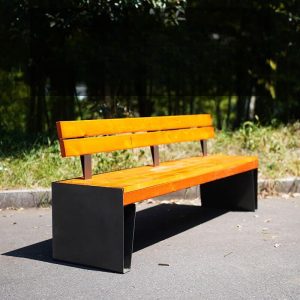 Modische Metall-Gartenbank mit Rückenstütze und Sepia-Sitzfläche, 70,9"L x 23,5"B x 30,7"H