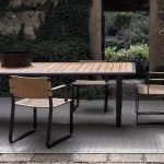 Steingrauer Patio-Esstisch mit rechteckiger Platte im Art-Deco-Stil, 94,5"L x 31,5"B x 29,5"H, nur Tisch