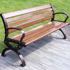 Freizeit Outdoor Bank mit gebogenen Armlehnen & Rücken in Auburn, 47"L x 22"B x 30"H, WPC (Holz-Kunststoff-Verbund)