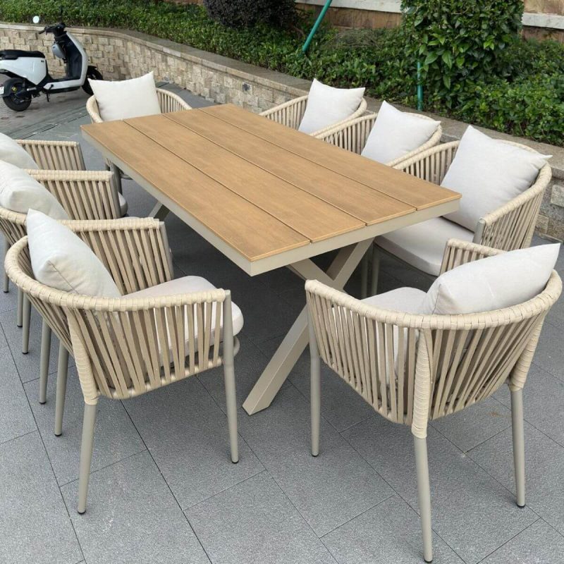 Cremefarbener Aluminium-Metall einfacher Patio-Armlehnenstuhl mit abnehmbarem Kissen - 2 Stühle, 21"L x 20"B x 31"H
