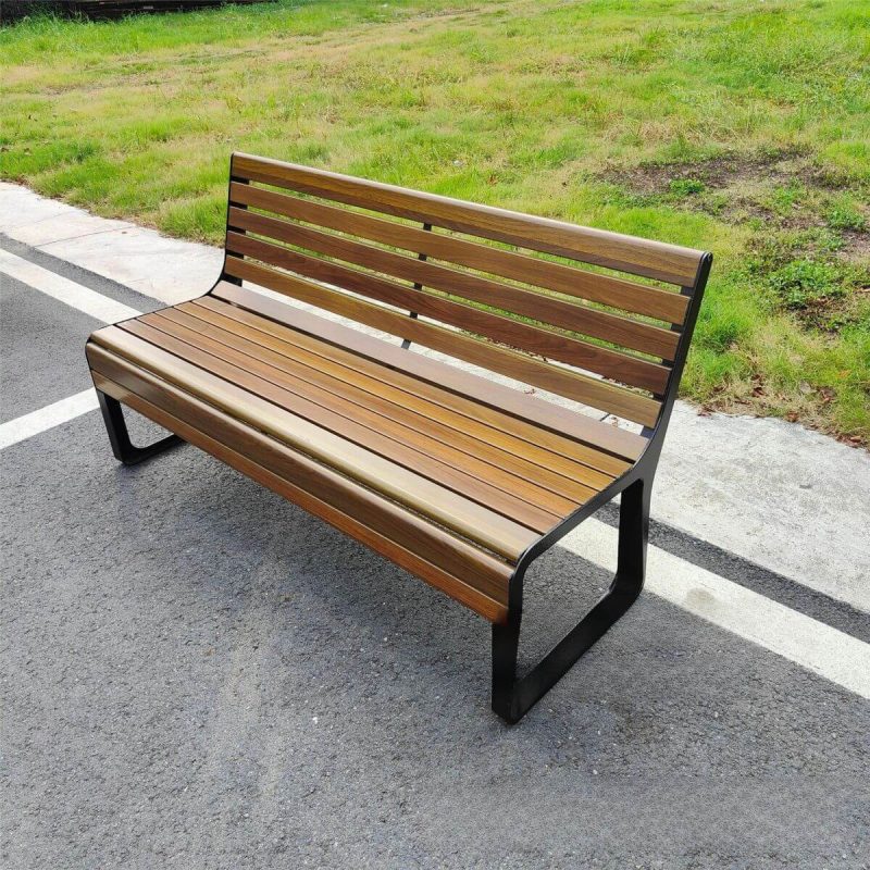 Moderne Outdoor-Bank mit Legierung, Rückenlehne und brauner Sitzfläche, Schwarz-Braun, 59"L x 24"B x 31"H