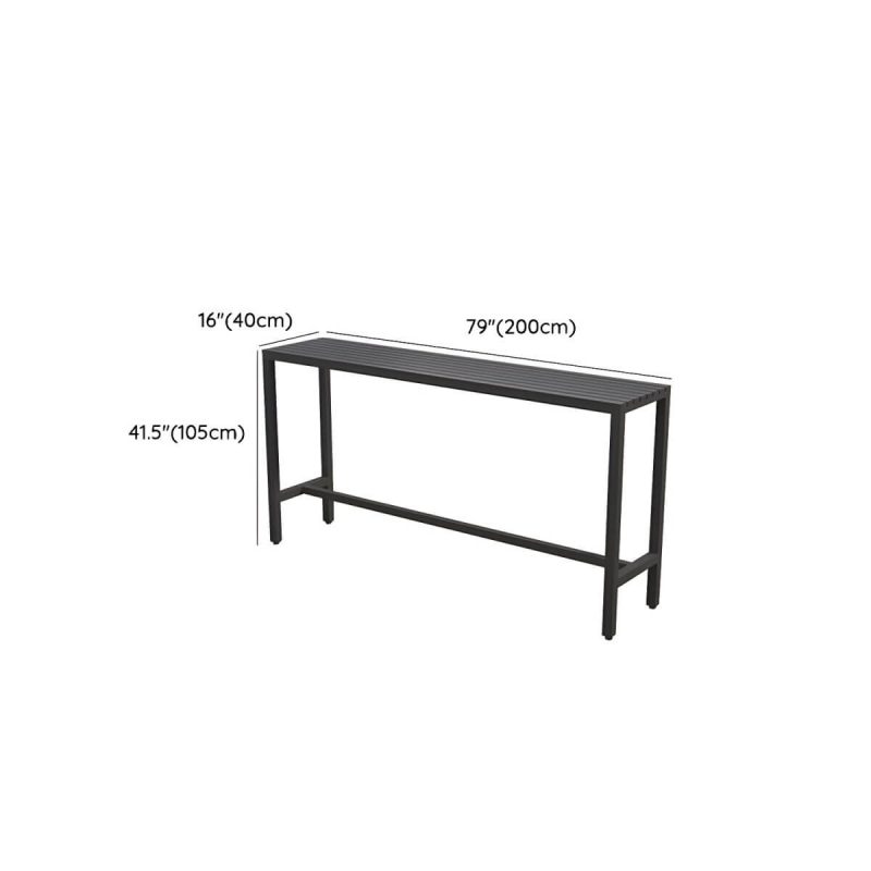 Dimension of Industrieller schwarzer Metall-Patio-Esstisch mit Espresso-Holzplatte - 78,7"L x 15,7"B x 41,3"H Nur Tisch