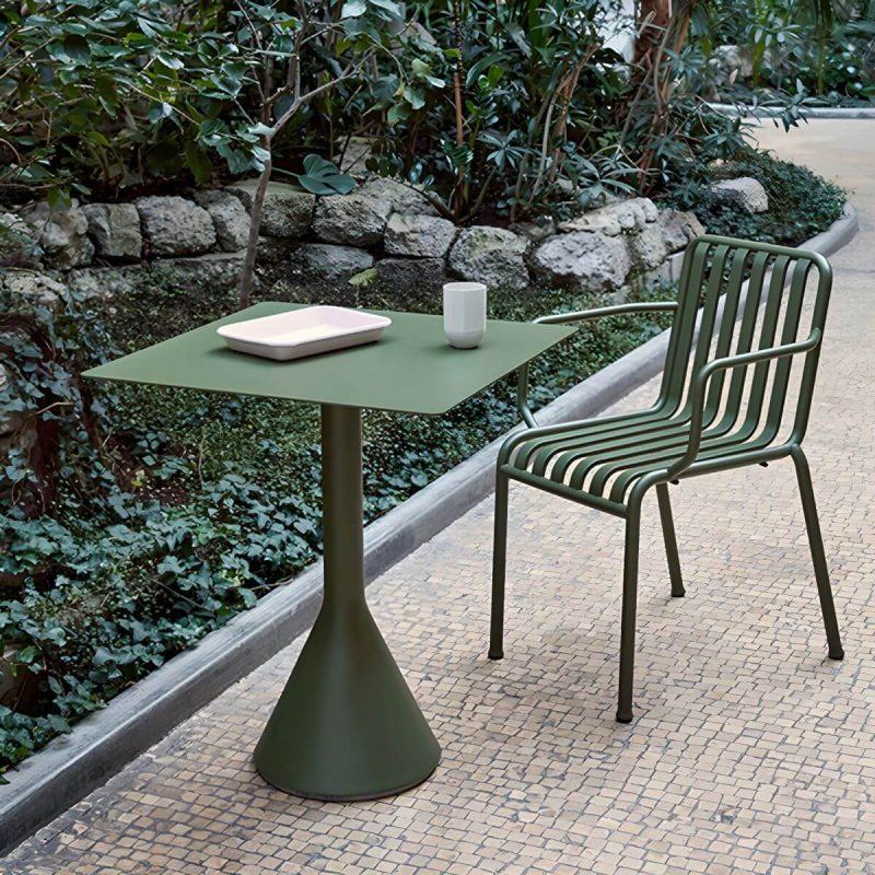 Zeitgenössischer Metall-Patio-Tisch rund/quadratisch wasserbeständig in Grün - 27,6"L x 27,6"B x 29,1"H Nur Tisch