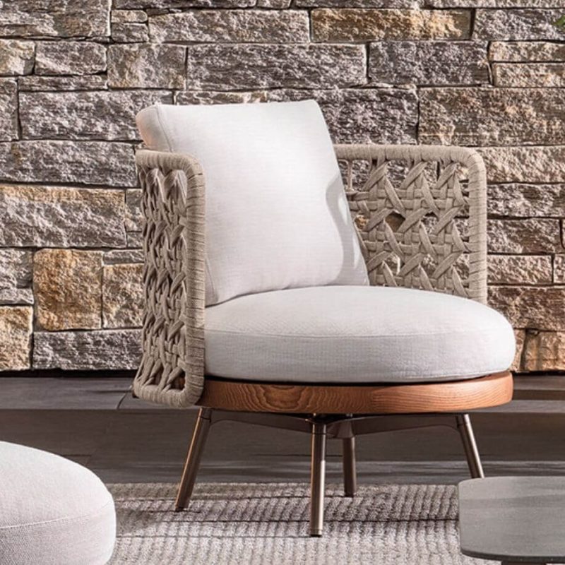 Simplistisches 1-teiliges Teakbraunes UV-beständiges Sofa mit Kissen für Sitze 1, 1-Sitzer Sofa