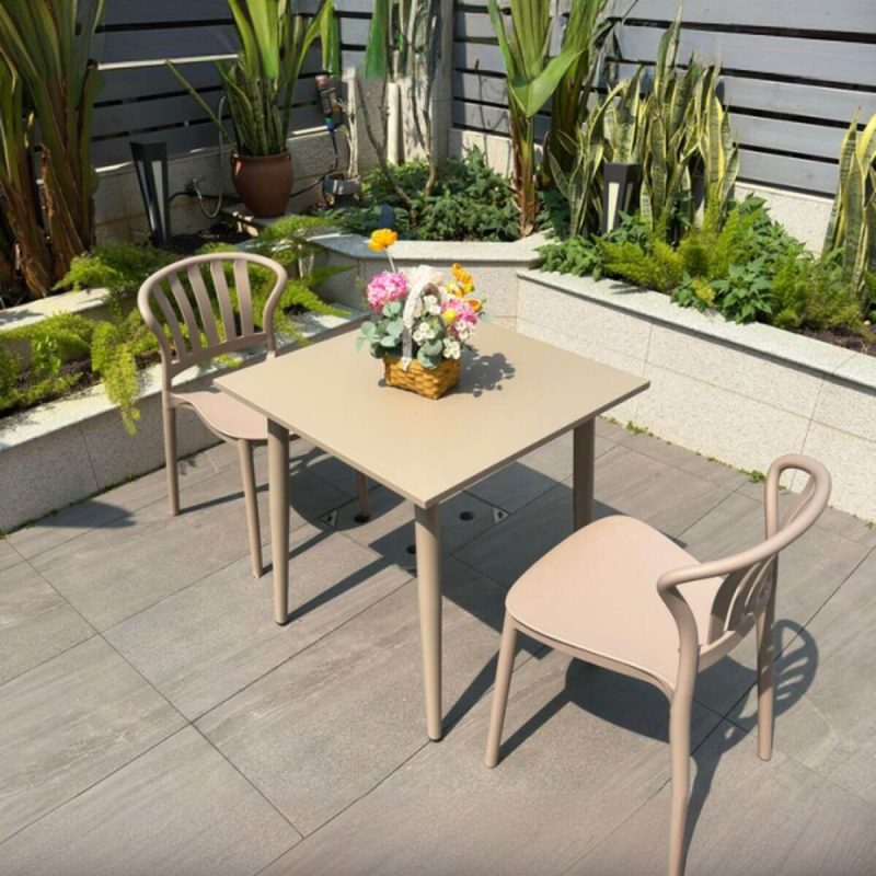 Elfenbein Outdoor-Esstischset, wetterbeständig mit Polymer-Verbundsitz, quadratisches 3-teiliges Set Stuhl und Tisch, 27.6"L x 27.6"B x 28.3"H, Schreibtisch mit 2 Stühlen