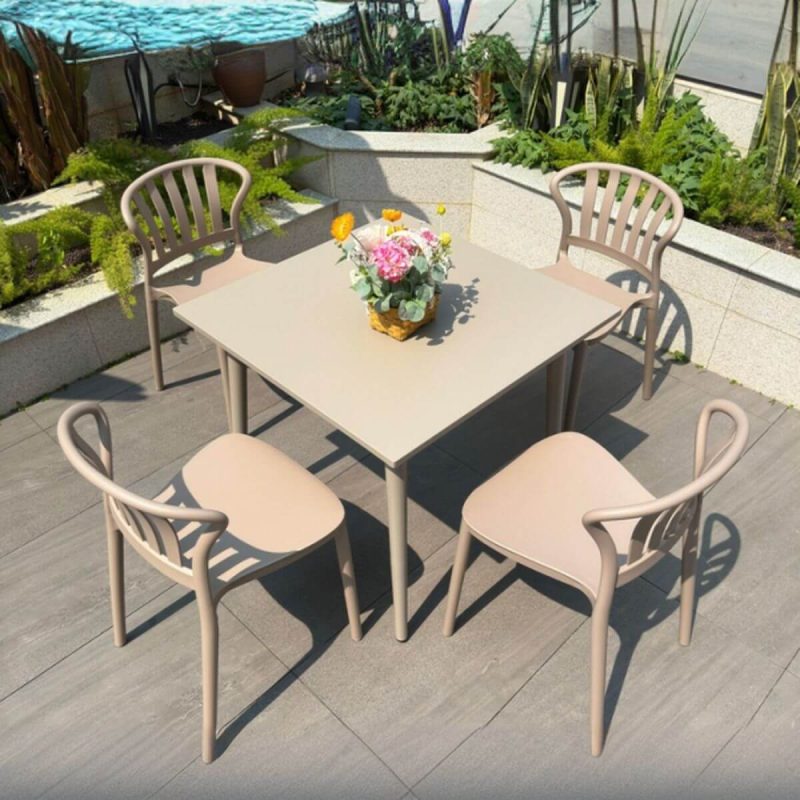 Elfenbein Outdoor-Esstischset, wetterbeständig mit Polymer-Verbundsitz, quadratisches 5-teiliges Stuhl- und Tischset, 31.5"L x 31.5"B x 28.3"H, Tisch & 4 Stühle