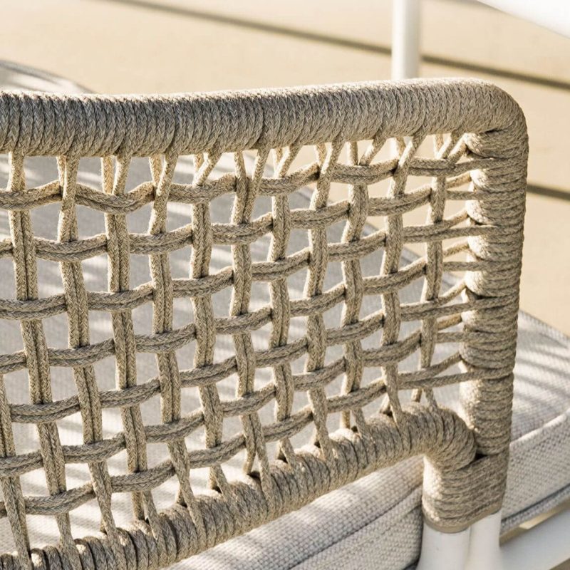 Moderner Outdoor-Armlehnenstuhl mit Aluminium-Metall, UV-beständig, abnehmbarem Kissen, Tan Rücken, 1 Stuhl, Khaki