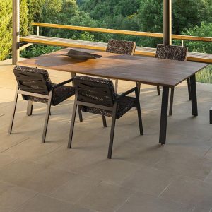 Modisches 5-teiliges wetterfestes Patio-Esstischset mit gepolstertem Stuhl und Kakaotisch, Tisch & 4 Stühle