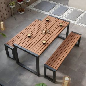 Moderner Terrassentisch aus hergestelltem Holz, wasser- und UV-beständig - 160 x 70 x 75 cm, nur weißer Tisch