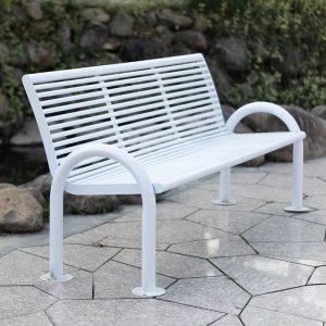 Moderne weiße Metall-Parkbank mit geschwungener Armlehne und Rückenlehne, Weiß, 70.9"L x 15.7"B x 30.7"H