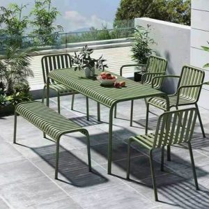 Gartentisch mit Eisenrahmen in Salbeigrün, quadratische Form, UV-beständig, Art-Deco-Stil, 100 cm L x 100 cm B x 75 cm H