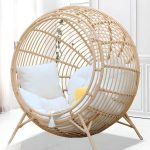 Simplistisches Sofa für 1 Person, 1 Stück, wasserdichter Rattanrahmen in Dunkelbraun mit Kissen