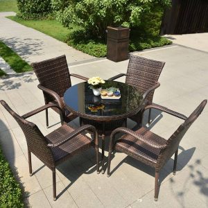 Sonnengeschützte eckige vitreous Outdoor-Essgruppe mit Stuhl & Tisch, 5-teilig, 31.5"L x 31.5"B x 28.3"H, Tisch & 4 Stühle