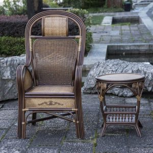 Minimalistischer Outdoor-Armlehnenstuhl, Rattanrücken in Braun, UV-beständig, 1 Stuhl, Schwarz Nussbaum