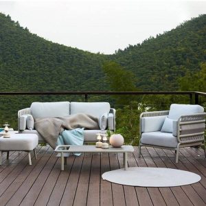 Hellgraues wasserfestes Alloy Sofa für 3 Personen mit Kissen und trendigem Sitzkissen, 3-Sitzer Sofa