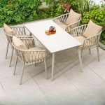Elfenbeinbezogenes, rostbeständiges Outdoor-Essset, 47"L x 31"B x 29"H, Tisch & 4 Stühle