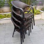 Outdoor-Esstischset mit Legierungsrahmen, flammhemmend Midnight Black 5-teiliger Stuhl, einfacher Tisch, 33,5"L x 33,5"B x 29,5"H, Tisch & 4 Stühle