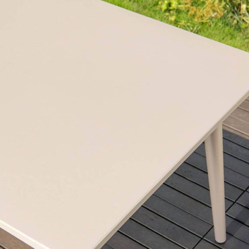 Elfenbein 5-teiliger feuersicherer Patio-Esstisch mit gepolsterten Sitzgelegenheiten, minimalistischem Stil und Stühlen & Tisch, 35,4"L x 35,4"B x 28,3"H, Tisch & 4 Stühle
