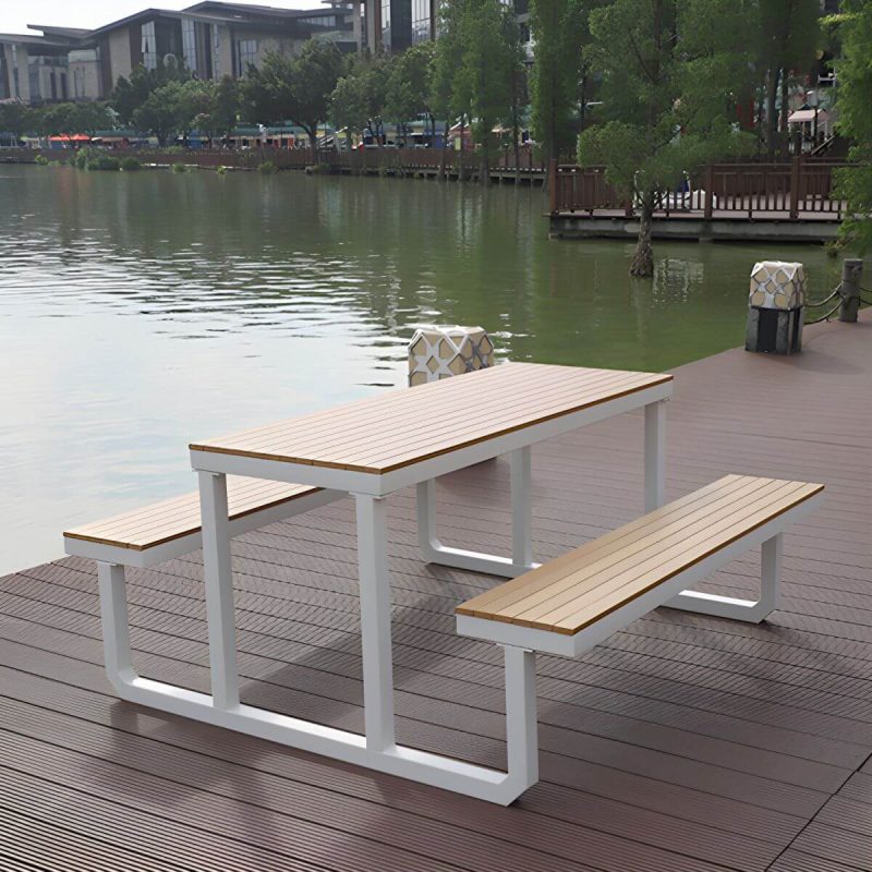 Zeitgenössischer unbehandelter rechteckiger Picknicktisch UV-beständiger Picknicktisch - 59"L x 69"B x 29"H Sonnenschirmloch enthalten Nur Aluminiumtisch