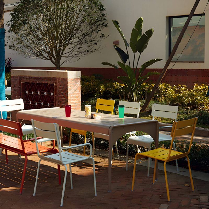 Rechteckiger Terrassentisch im zeitgenössischen Stil aus wasserbeständigem Aluminium - Weiß 140 x 70 x 75 cm Nur Tisch