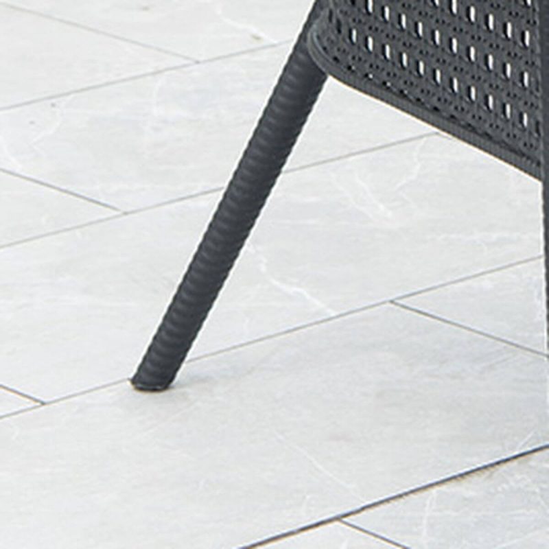 Outdoor-Esstisch mit Polymer-Verbundsitzen, wetterfeste Tintentischplatte, 5-teiliges modernes Set mit Stühlen und Tisch, Hochglanzschwarz, 63"L x 35,5"B x 28,3"H, Tisch & 4 Stühle