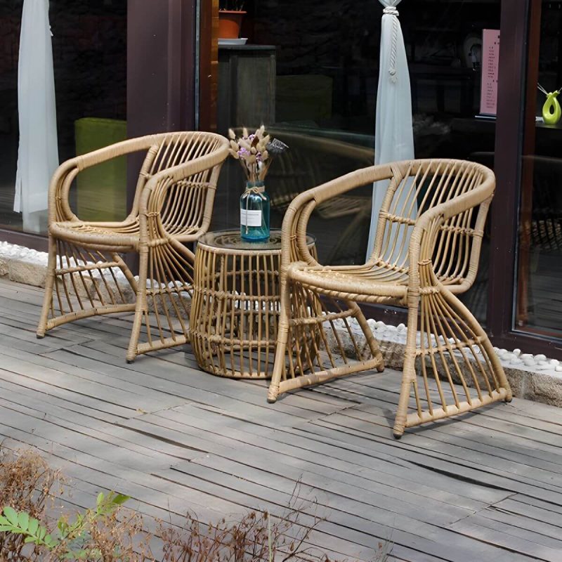 Stapelbare Metall-Patio-Armlehnenstuhl im modernen Stil, brauner Rahmen, Rattan-Rücken - 4-teiliges Set