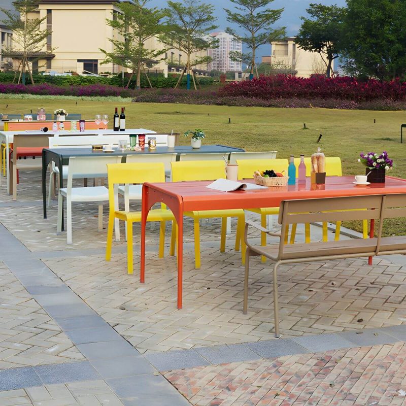 Rechteckiger Terrassentisch im zeitgenössischen Stil aus wasserbeständigem Aluminium - Rot 180 x 80 x 75 cm Nur Tisch
