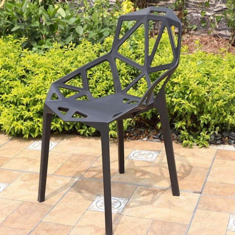 Zeitgenössischer Patio-Seitenstuhl aus Polymerverbindung in Tangerine, stapelbar, 1 Stuhl inklusive, 17"L x 17"B x 32"H