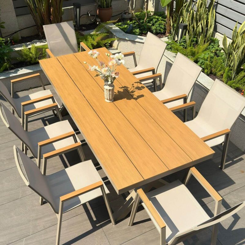 Stoff 9-teiliges Outdoor-Essset in Naturfarbe, Champagner, 86.6"L x 35.4"B x 29.5"H, Tisch & 8 Stühle