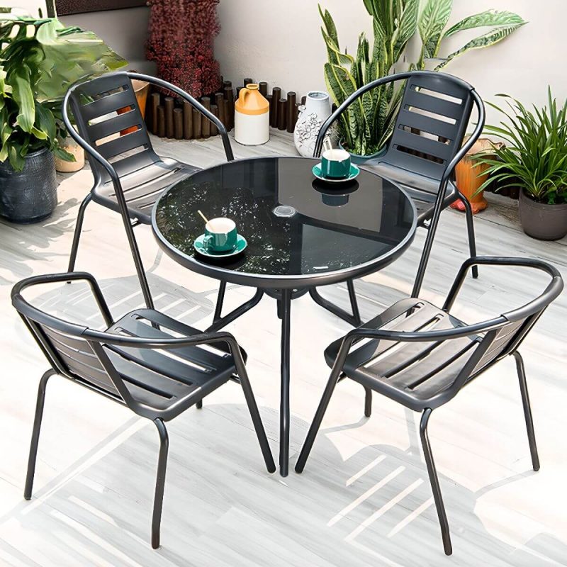 Outdoor Esszimmerset mit Gurtlehnenstuhl, feuerfester Vitreous runder Tisch, 5-teilig, 31.5"L x 31.5"B x 28.3"H, Tisch & 4 Stühle