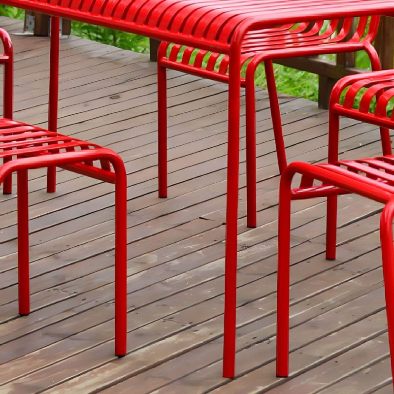 Moderner rechteckiger integrierter WeCourtyard Tisch Eisentisch für draußen - Nur Tisch 70,9"L x 31,5"B x 29,5"H Rot