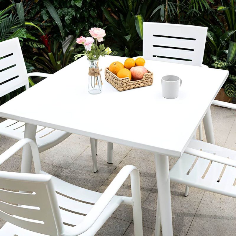 Metall-Patio-Tisch im zeitgenössischen Stil, wasserbeständig in Weiß - 35,4"L x 35,4"B x 28,3"H Quadratisch
