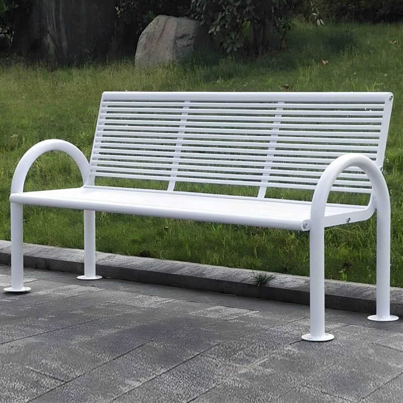 Industrielle Metall-Parkbank mit wasserfester Haltbarkeit, Armlehnen und Rücken - Weiß