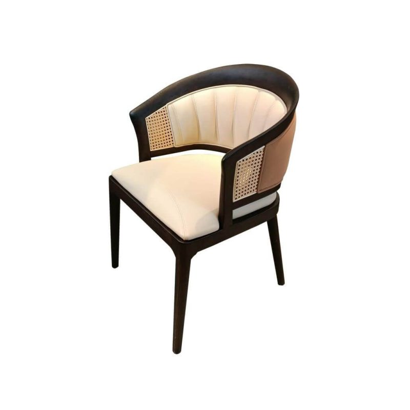 Tropical Natural Wood Patio Arm Chair mit Elfenbeinkissen, 1 Stuhl, 23,6"L x 21,7"B x 32,7"H