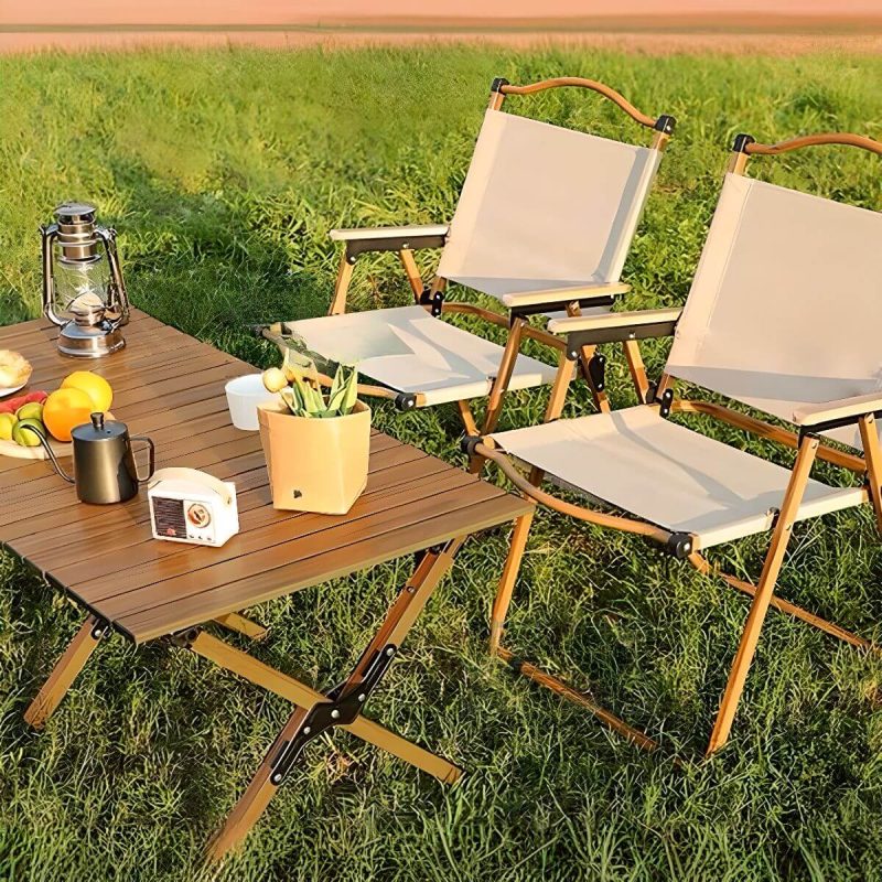 Modernes 3-teiliges Karamell Outdoor-Bistro-Set mit Stoffbezug, rostbeständig, Stuhl & Tisch, 35,5"L x 24"B x 18"H, Schreibtisch mit 2 Stühlen