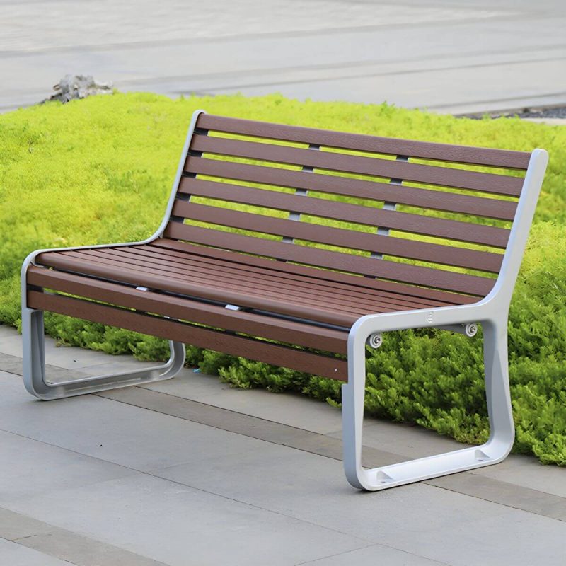 Industrielle Metall-Parkbank mit wasserdichter Aluminium-Sitzfläche in Braun - Hellbraun Weiß 59"L x 27"B x 31.5"H