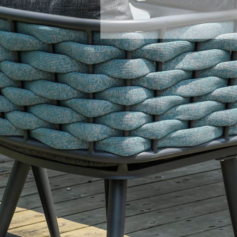 Taubengrauer Outdoor-Esstisch, UV-blockierender Metallrahmen, minimalistischer Stil, Tisch, 79"L x 35"B x 29"H