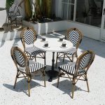 Tropische Outdoor-Bistro-Stühle Rattan Armless Stapelbare Patio-Esszimmerstühle - Rot-Weiß 8-teiliges Set