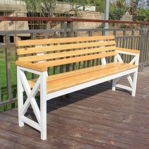 Wasserbeständige traditionelle Parkbank aus schwarzem Metall mit Holz-Sitzfläche und Rückenlehne - Weiß 71"L x 16"B x 33"H