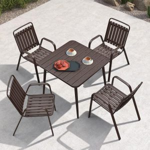 Moderne Gartenarmlehnenstühle in Kaffeestahl, stapelbar, Set aus 4 Stühlen, 4-teiliges Set, 20"L x 24"B x 33"H