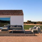 Zeitgenössisches graues Edelstahl-Sofa mit Kissen, UV-beständig für 1, Sitzkissen, Chaise Sektional-Sofa