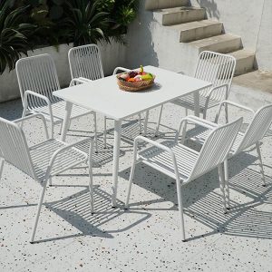 Minimalistischer Aluminium-Außen-Armstuhl, Anti-UV, stapelbar, Kreiderücken, 1 Stuhl, Weiß